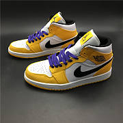 Air Jordan 1 Mid SE Lakers - 852542-700  - 5