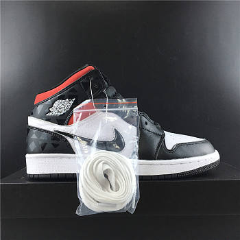 Jordan 1 Mid Quai54