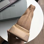 Balenciaga Speed 2.0 Beige - 617239W2DB19710 - 5