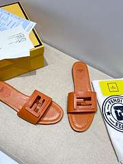 Fendi SIGNATURE Brown leather slides - 8R8136AE7TF1C4R - 5