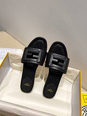 Fendi SIGNATURE Black leather slides - 8R8136AE7TF0ABB - 2