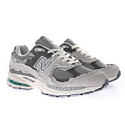 New Balance 2002R Protection Pack Rain Cloud - 5