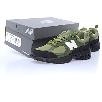 New Balance 2002R The Basement Olive Black - M200RRBA