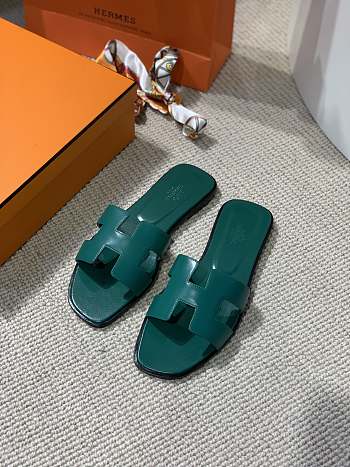 Hermes Slides 00024