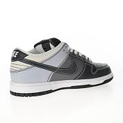 Nike SB Dunk Low Lunar Eclipse (East) - 313170-001 - 2