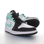 Air Jordan 1 Mid Tropical Twist Igloo - 554724-132 - 2