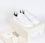 Alexander McQueen Oversized Ivory Black - 553680WHGP59061 - 2