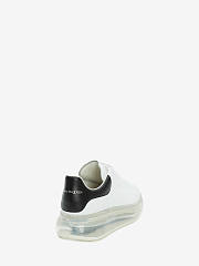 Alexander McQueen Oversized Clear Sole Black - 604232WHX989061 - 2