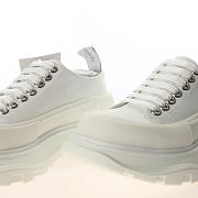 Alexander McQueen Tread Slick Low Lace Up White White - 611705W4MV29000 - 4