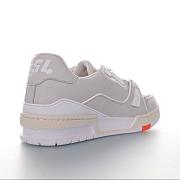 Louis Vuitton Trainer Low Pale Grey - 1A5A0P - 5