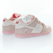 Nike SB Dunk Low Pink Pigeon - BV1310-012 - 5