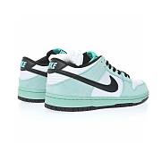 Nike Dunk SB Low Sea Crystal - 819674-301 - 3