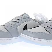 Air Jordan 1 Retro Low Golf Wolf Grey - DD9315-002 - 2