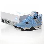 Air Jordan 4 Retro University Blue - CT8527-400 - 3