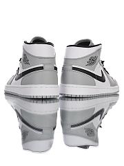 Air Jordan 1 Mid Light Smoke Grey - 554724-092 - 5