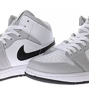 Air Jordan 1 Mid Light Smoke Grey - BQ6472-015 - 5