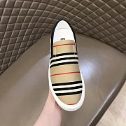 Burberry Beige Black Icon Stripe Thompson Slip On - 4