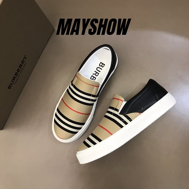 Burberry Beige Black Icon Stripe Thompson Slip On - 1