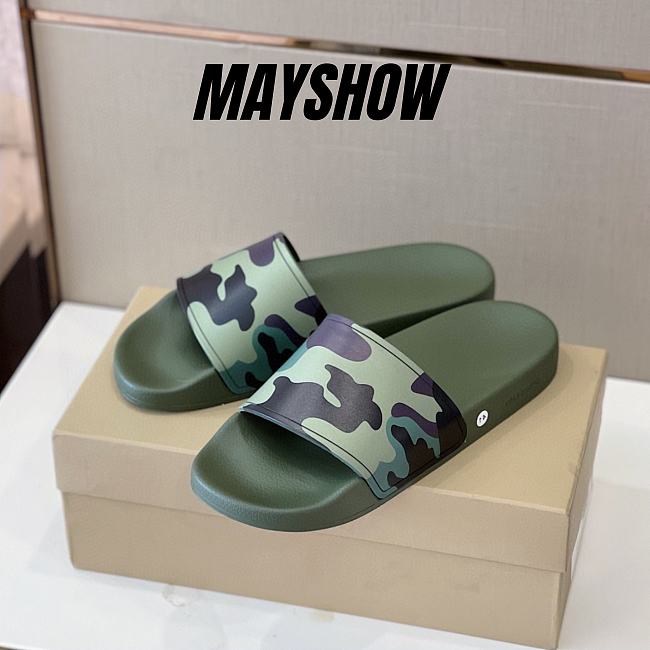 Burberry Embossed Logo Slides Mangrove Green - 1