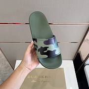 Burberry Embossed Logo Slides Mangrove Green - 5