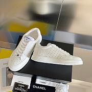 Chanel 22P Trainer Full White - 4