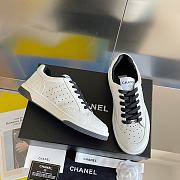 Chanel 22P Trainer White Black - 2