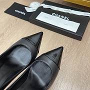 Chanel Black Lambskin Pearl Embellished Heel Pumps - 5