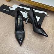 Chanel Black Lambskin Pearl Embellished Heel Pumps - 2