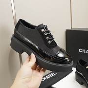 Chanel Black Suede Black Patent Calfskin Lace Up Oxfords - 2