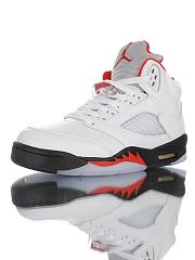 Air Jordan 5 Retro Fire Red Silver Tongue - DA1911-102  - 4