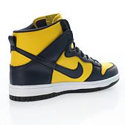 Nike Dunk High Michigan (2020) - CZ8149-700 - 3