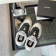 	 Chanel Low Top Sneaker White Beige Green - 4