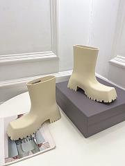 	 Balenciaga Trooper Rubber Boot Beige - 2