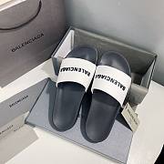 Balenciaga Pool Slides Logo White Black - 565826W1S879010 - 5