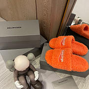 	 Balenciaga Furry Slide Orange - 5