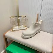 Bottega Veneta Stride Ankle Boots Sea Salt   - 4