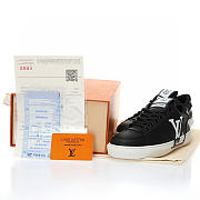 Louis Vuitton Low Black White Charlie Sneaker - 1AANI9 - 2