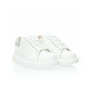 Alexander McQueen Oversized White Crystals - 718243WICY98937 - 3