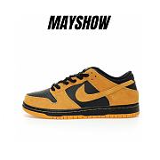 Nike SB Dunk Low Iowa - 304292-706 - 1