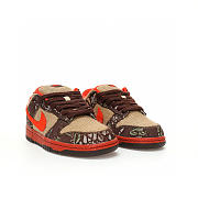 Nike SB Dunk Low Reese Forbes Hunter - 304292-281 - 2