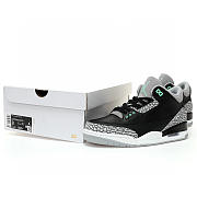 Air Jordan 3 Retro Green Glow - CT8532-031 - 2