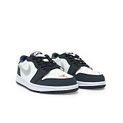 Air Jordan 1 Low SB Midnight Navy - CJ7891-400  - 2