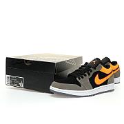 Air Jordan 1 Low SE Light Graphite Vivid Orange - FN7308-008 - 4