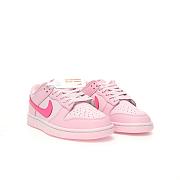 Nike Dunk Low Triple Pink - H9756 600  - 3