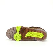 Louis Vuitton Trainer Neon Brown Crystal - 1A8Z6C - 2