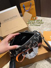 Louis Vuitton P200 Keepall Black 19x12cm - 5