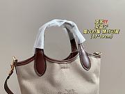 	 Coach P150 Beige Brown 17x19cm - 4