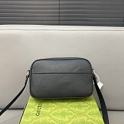 Gucci Camera Bag P125 Black 14 x 23 cm - 4