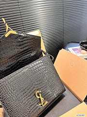 YSL Cassandra P185 Black 24x20cm - 2