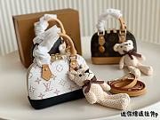 Louis Vuitton Alma BB White Monogram 20x14cm - 3